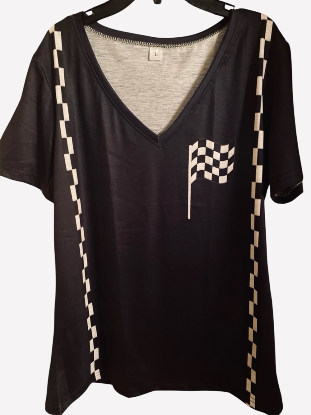 Women’s V-neck checkered flag racing shirt. New. SZ L - Picture 1 of 3